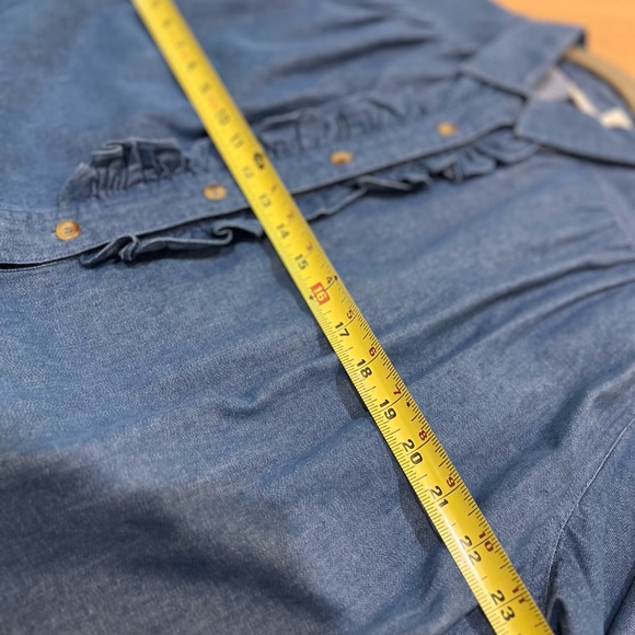 Feminine Denim Blouse - Picture 8 of 9